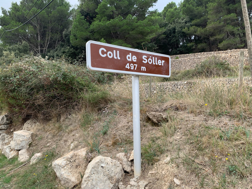 Wanden auf Mallorca Castell Alaro Autofahrt Coll de Soller 3