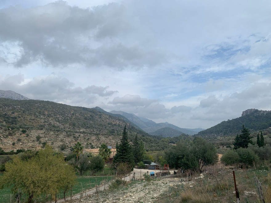 Wanden auf Mallorca Castell Alaro Autofahrt Durch Bunyola nach Orient 7