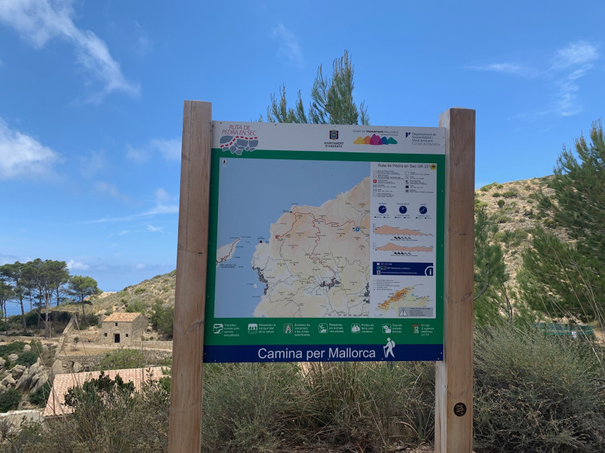 Wandern auf Mallorca Von Sant Elm zur Klosteruine La Trapa 43