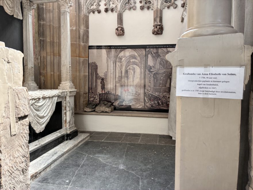 Städtetrip Utrecht Im Dom und Kreuzgang 3