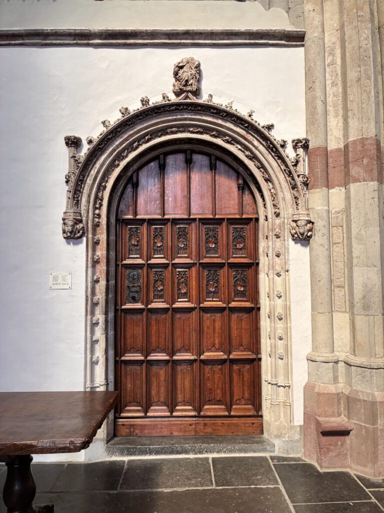 Städtetrip Utrecht Im Dom und Kreuzgang 7