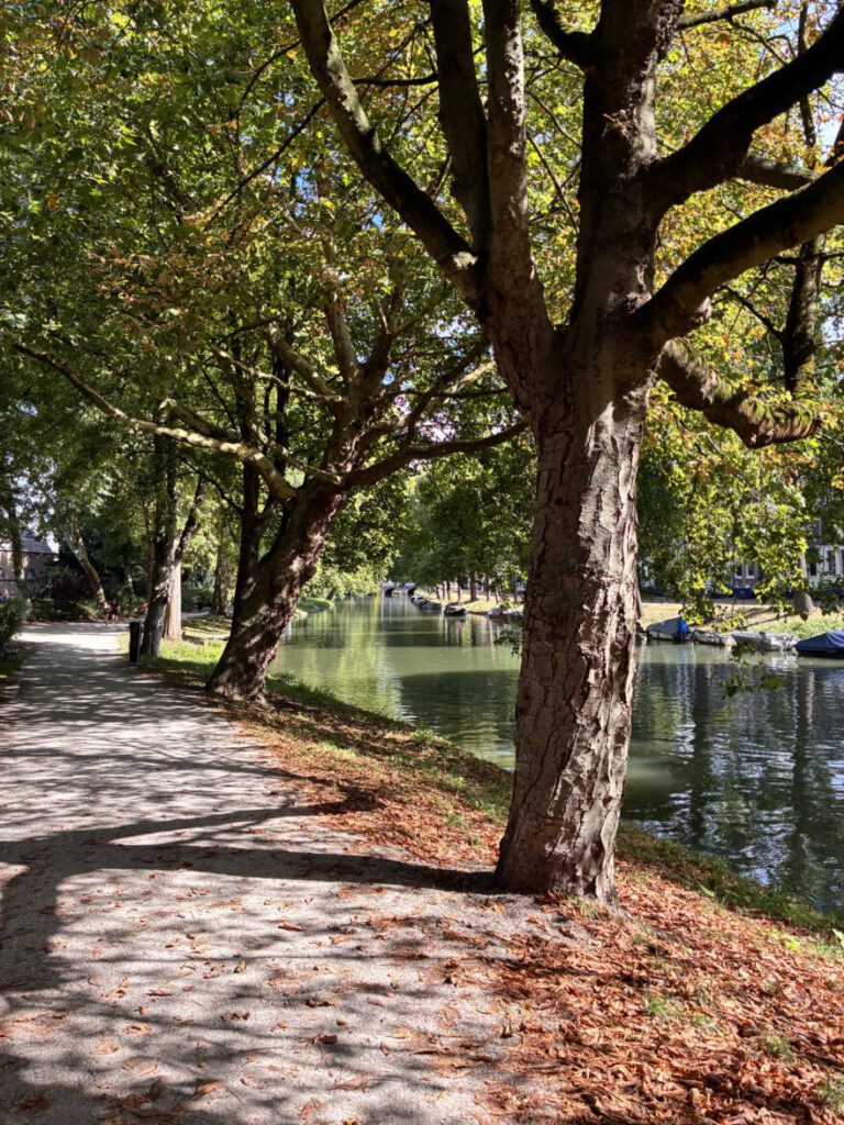 Städtetrip Utrecht Spaziergang an der Gracht und durch die Stadt 1