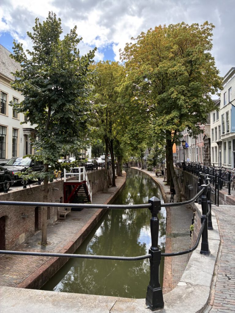 Städtetrip Utrecht Spaziergang an der Gracht und durch die Stadt 10